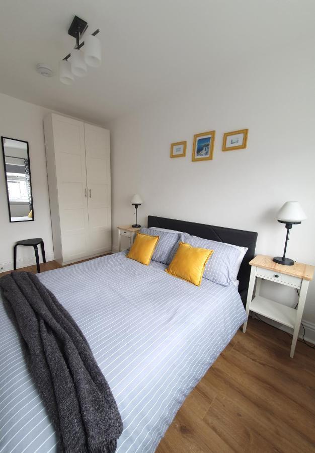 Apartment One Bed With Sofa Bed