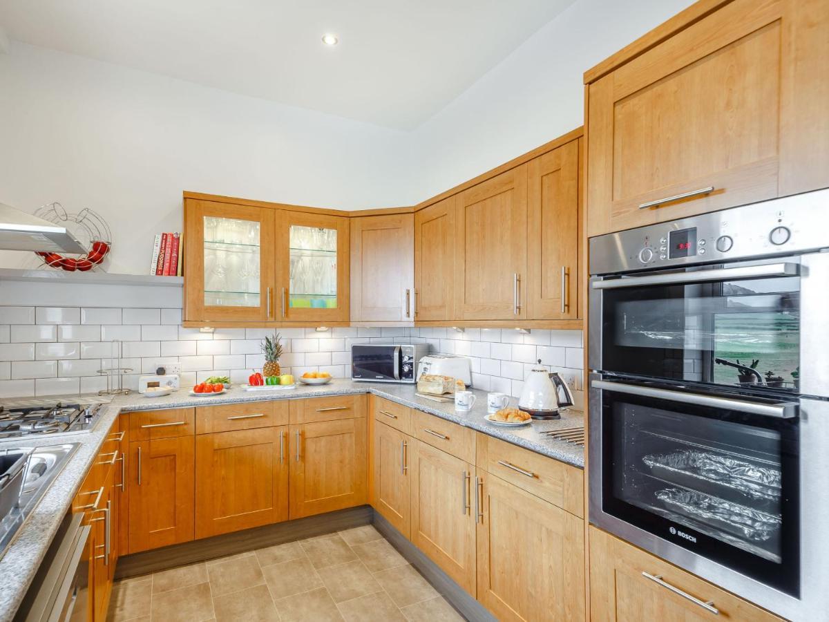 Little Orme View Apartment *
