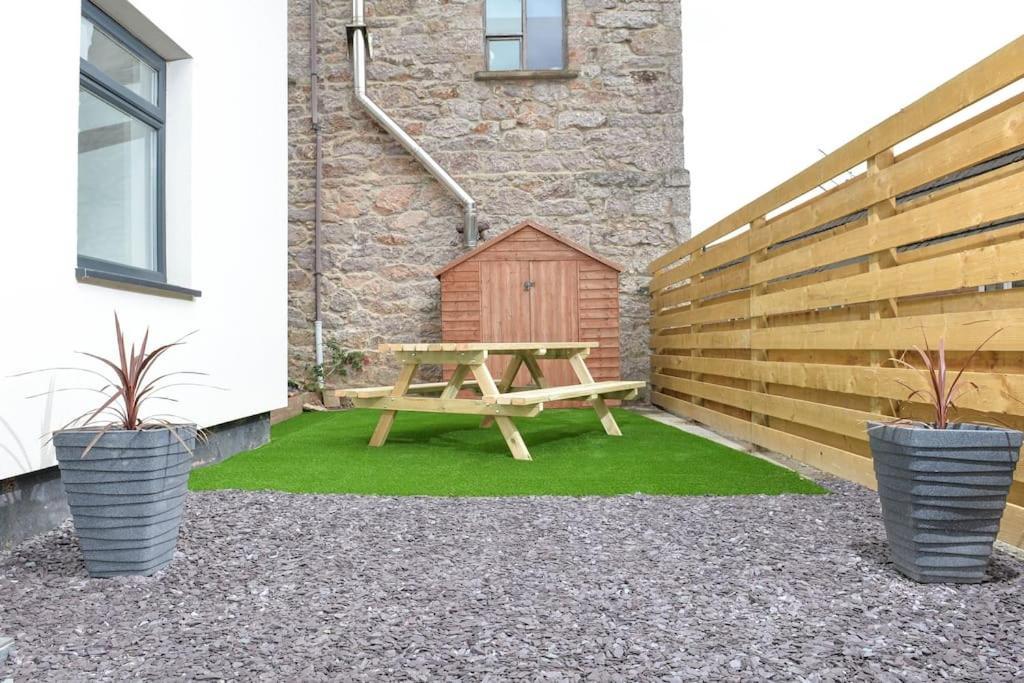 Holiday home Detached House With Amazing Sea View And Hot Tub *