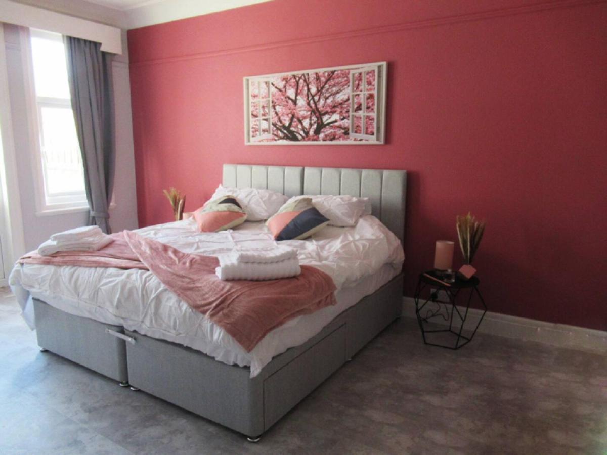 Apartment Lovely, Cosy Beachside 1 - Perfect Location