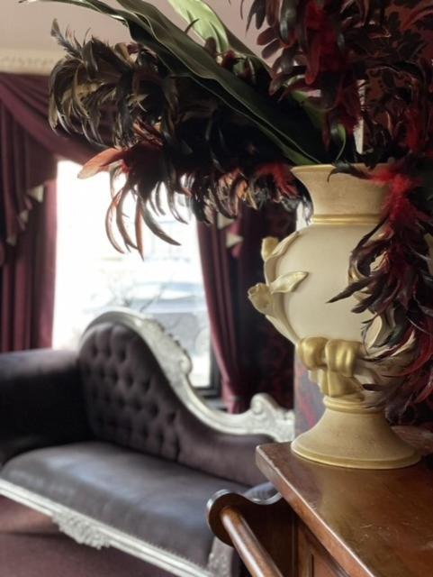 The Lilly Restaurant With Llandudno