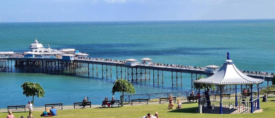 Orlando Llandundo Llandudno