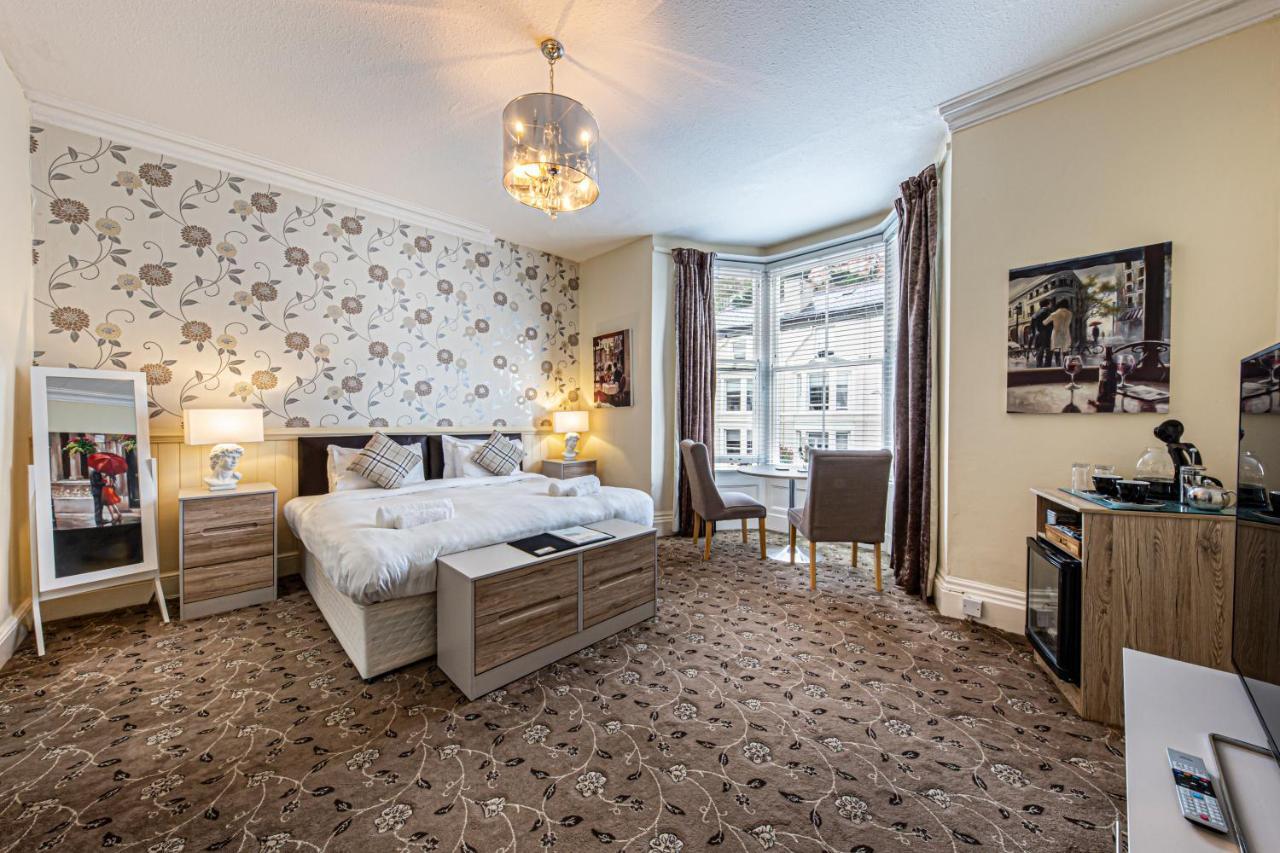 Bed & Breakfast Snooze 4*