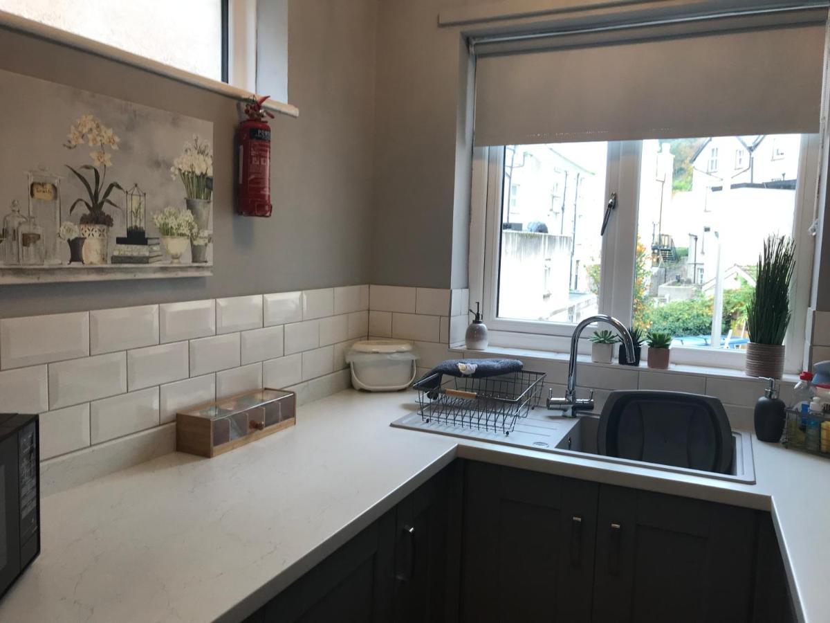 Beautiful First Floor - 4 Orme Rise, Apartment *