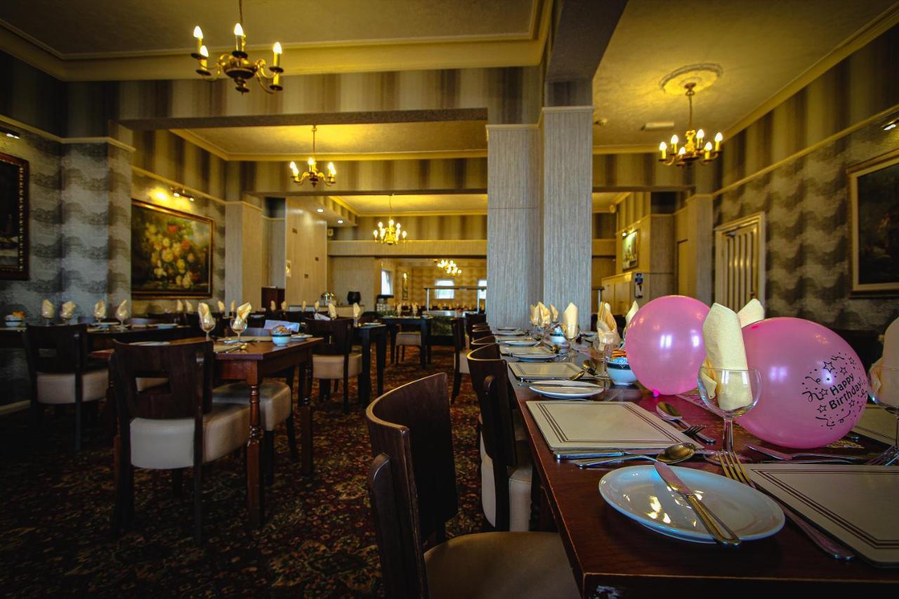 Chatsworth House Hotel 3*
