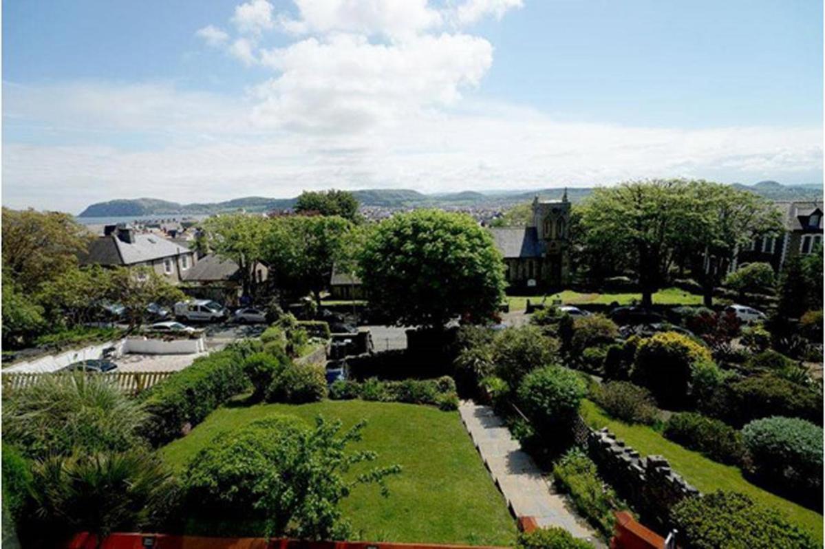 St Katherines Holiday home Llandudno