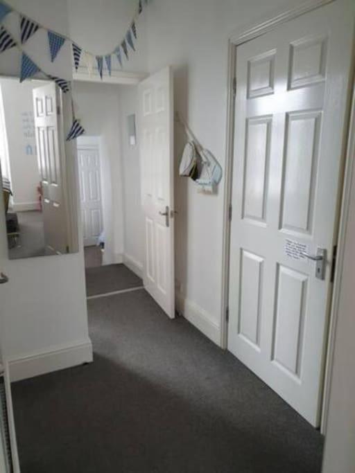 Orme View Dog Friendly Apartment Llandudno