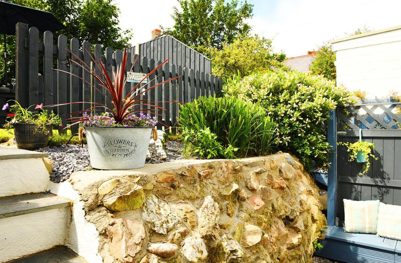 Beautiful Front Holiday home Llandudno