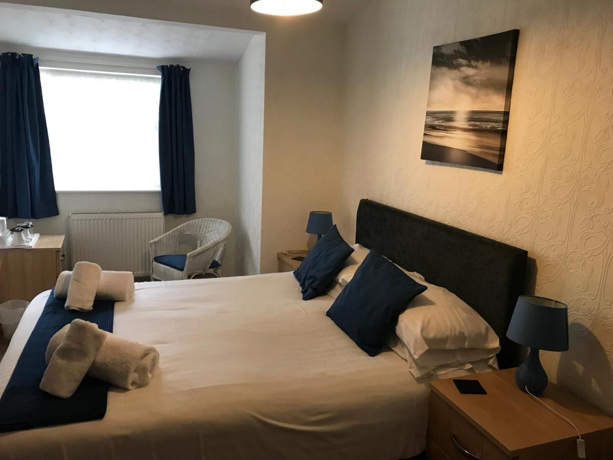 The Oasis Bed & Breakfast Llandudno