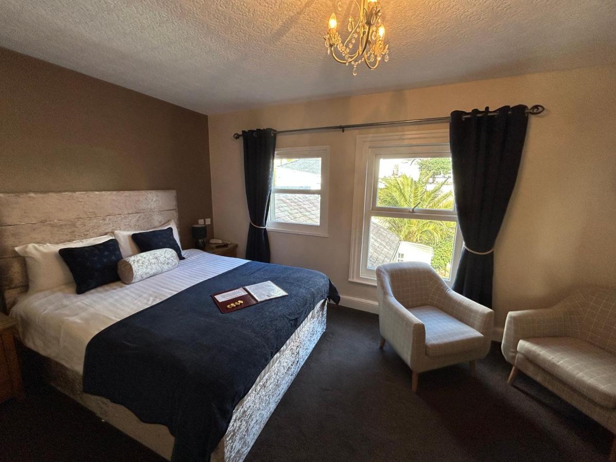 Guest house Lynton House 4*