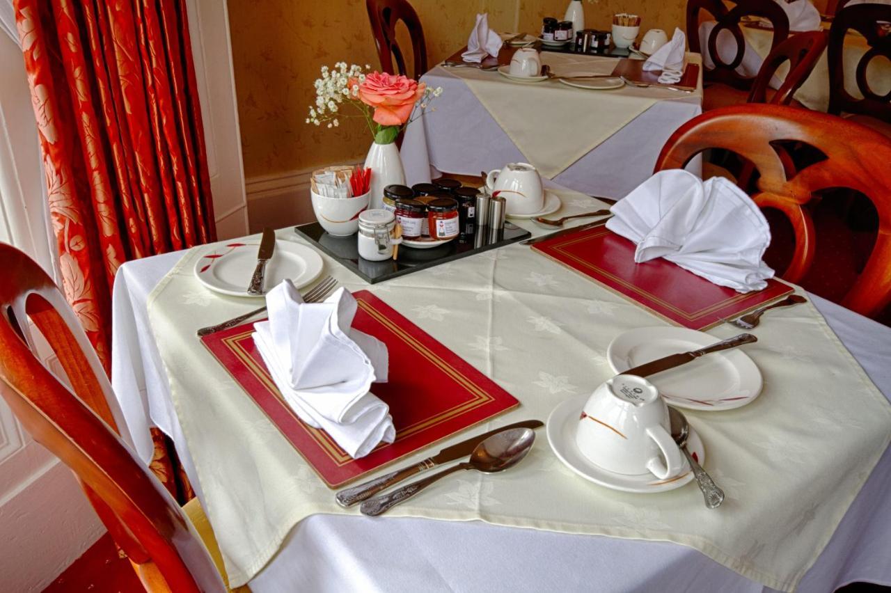 Holcombe House Guest house 4*