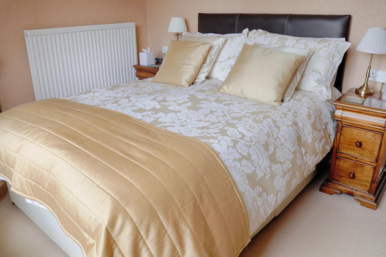Holcombe House 4*