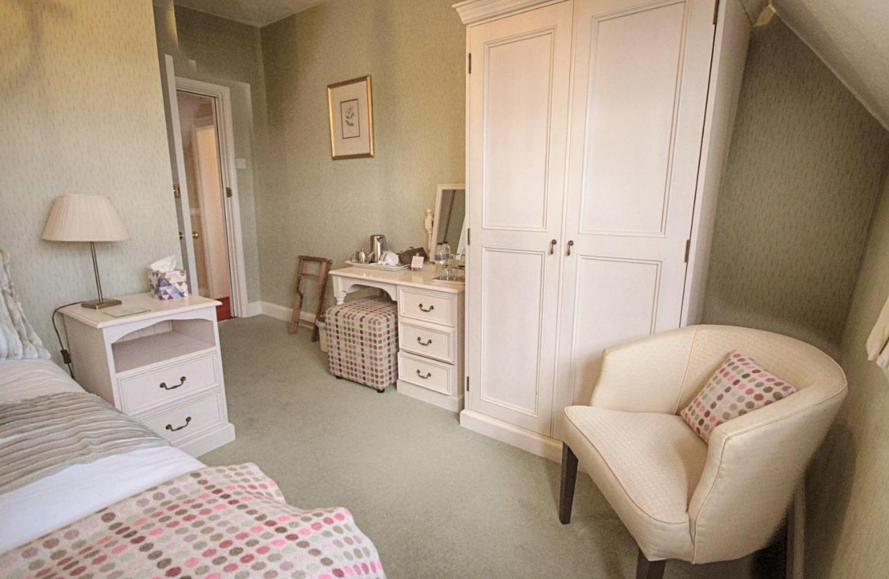 Holcombe House Guest house 4*