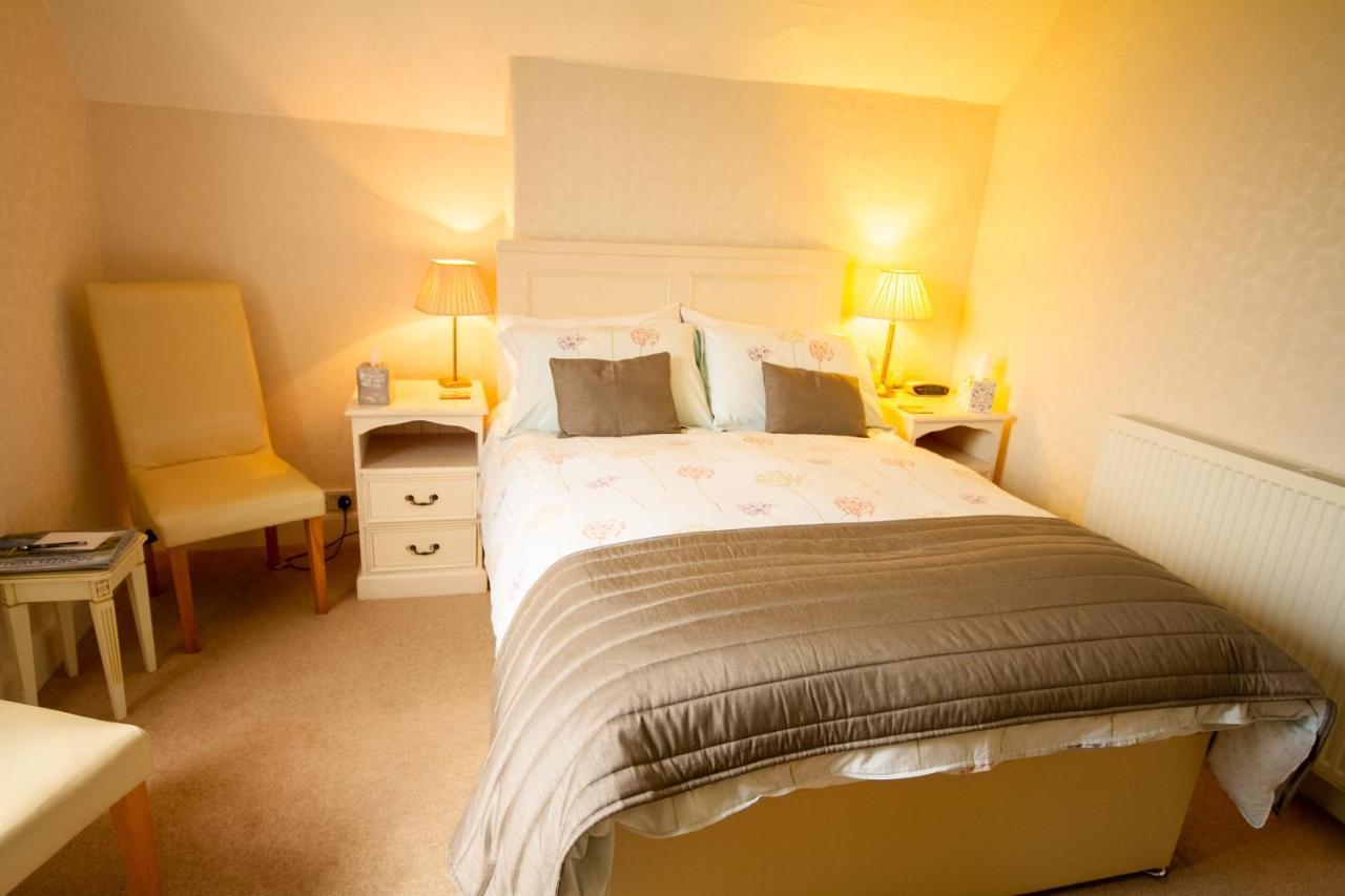 Holcombe House Guest house Llandudno