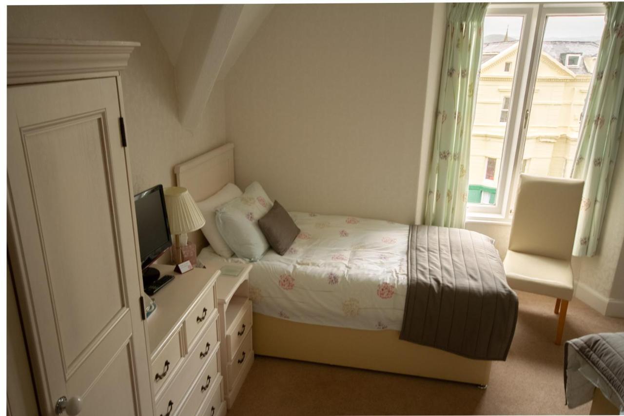 Holcombe House 4* Llandudno