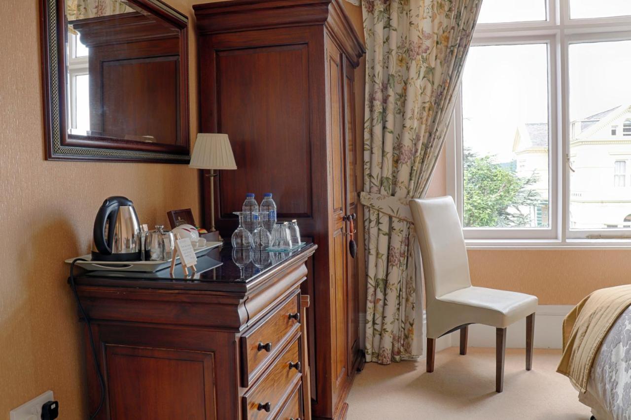 Holcombe House 4*