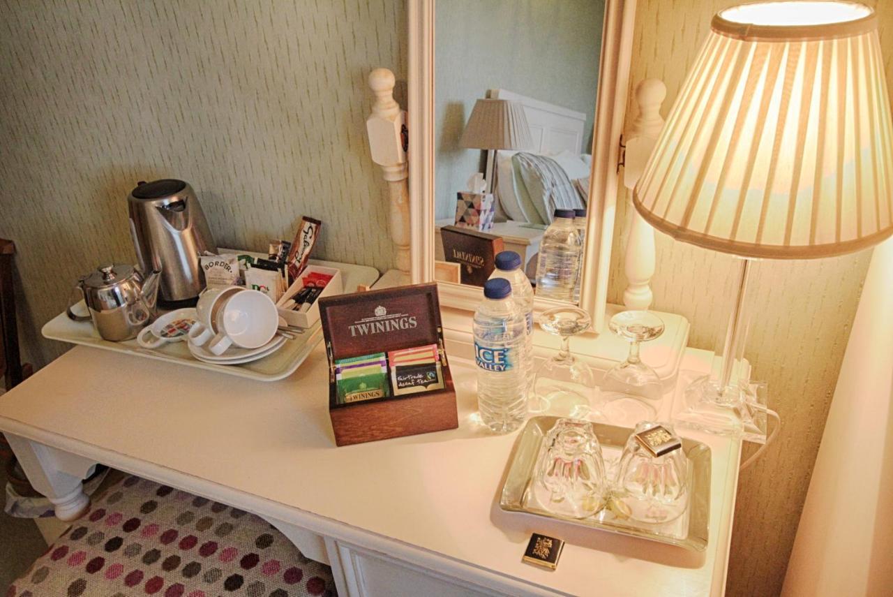 Holcombe House Guest house 4*