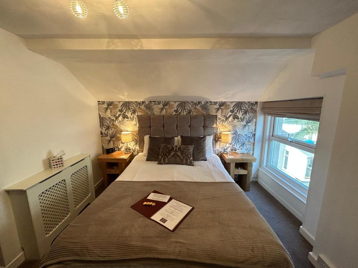 Guest house Lynton House