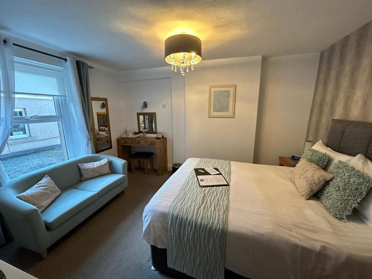 Lynton House