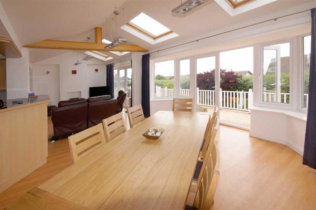 Whitecaps Holiday home Llandudno
