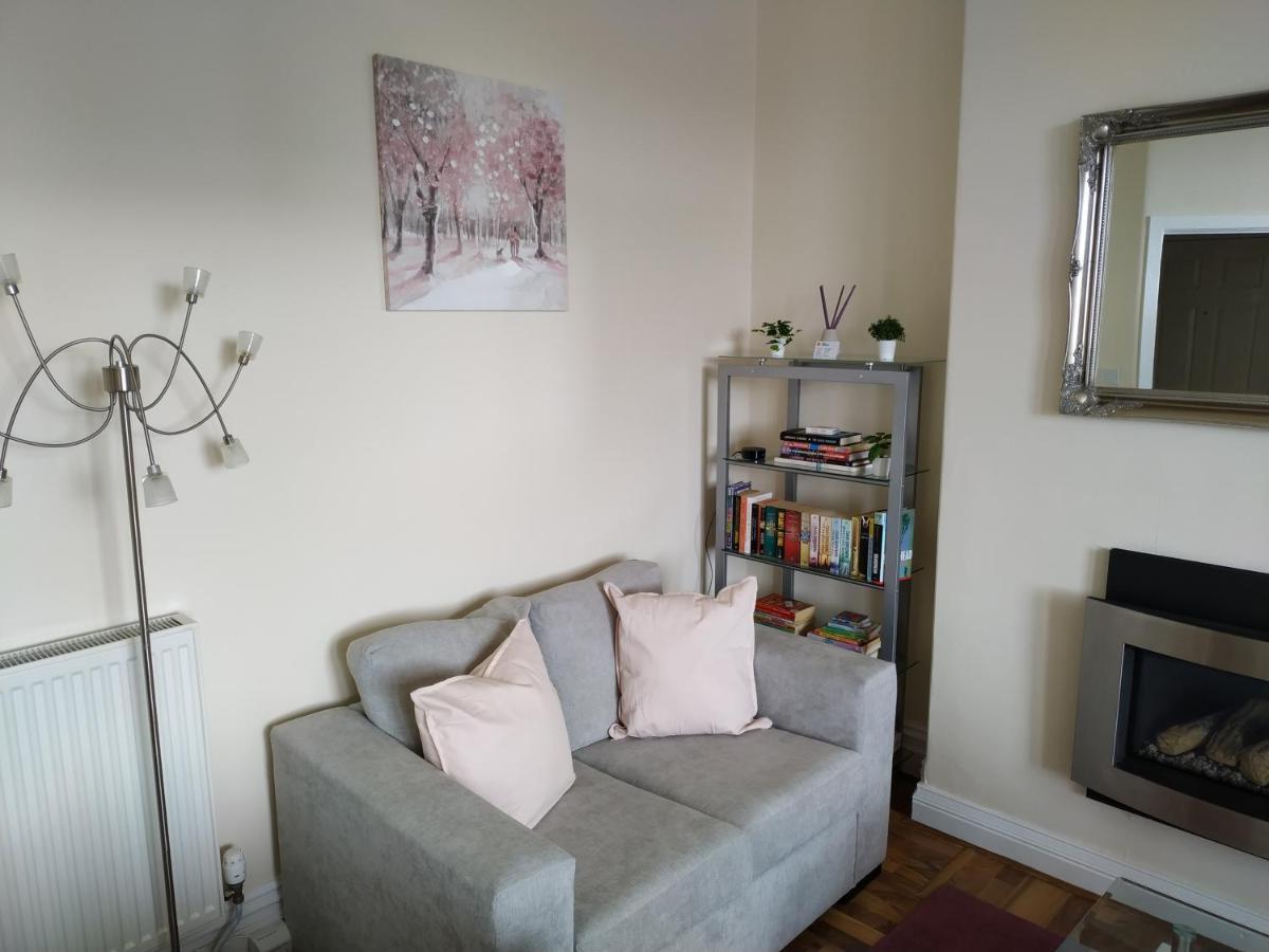 Apartment Modern 2bed Close To The Promenade & Theatre