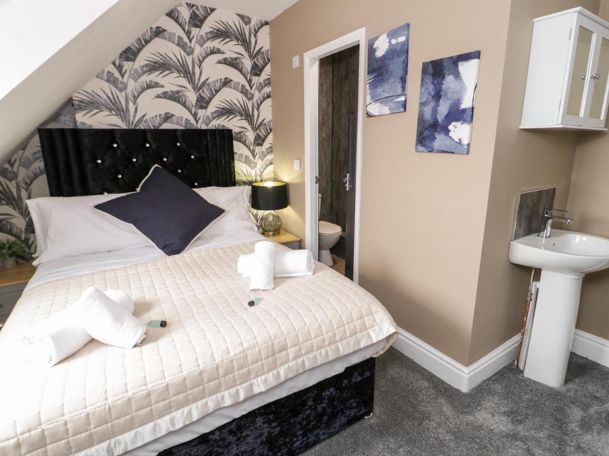 23 Deganwy Avenue Holiday home