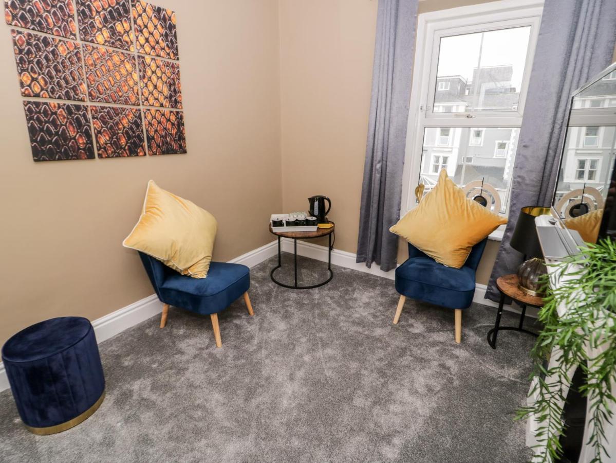 23 Deganwy Avenue Llandudno