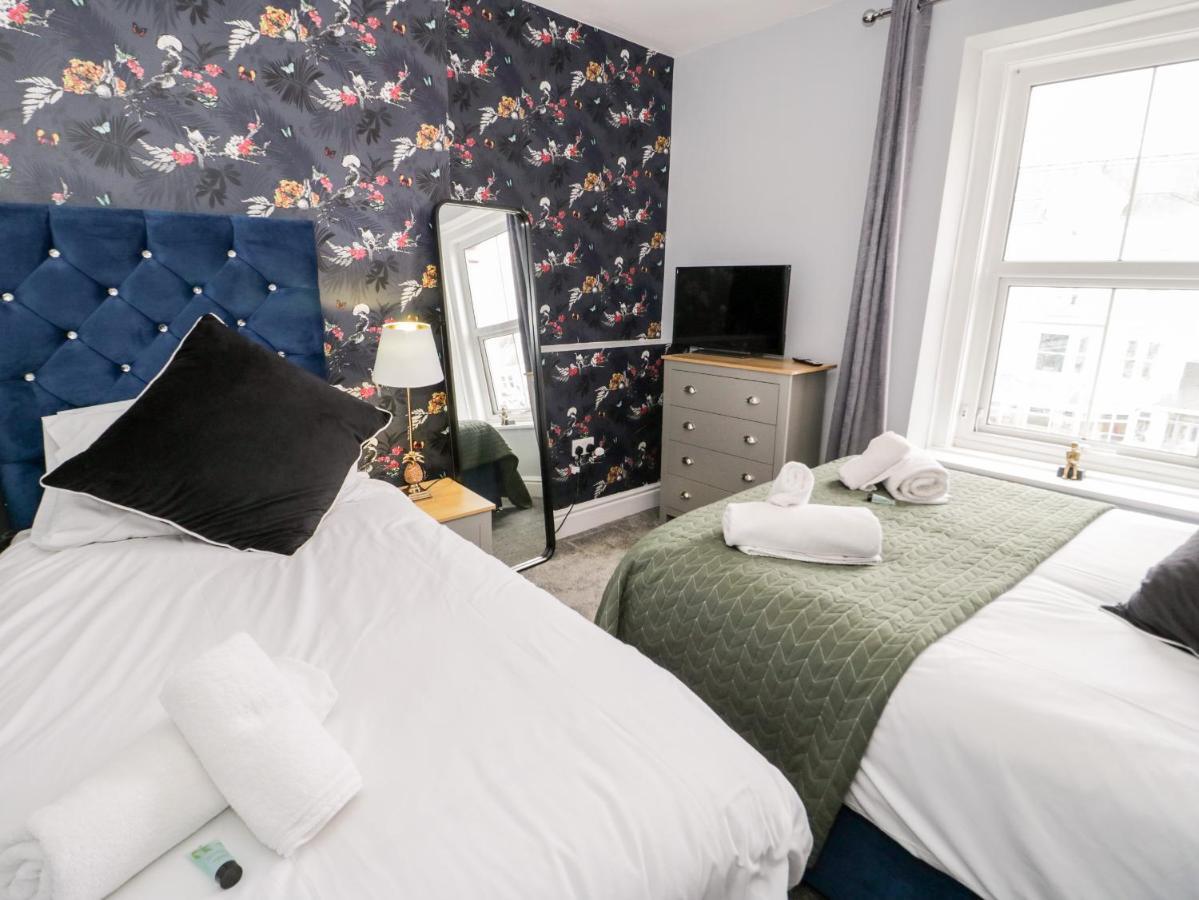 23 Deganwy Avenue Holiday home *