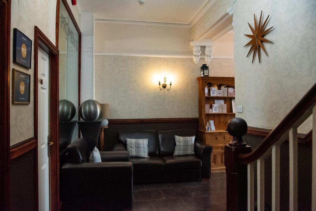 Guest house Promenad 4*