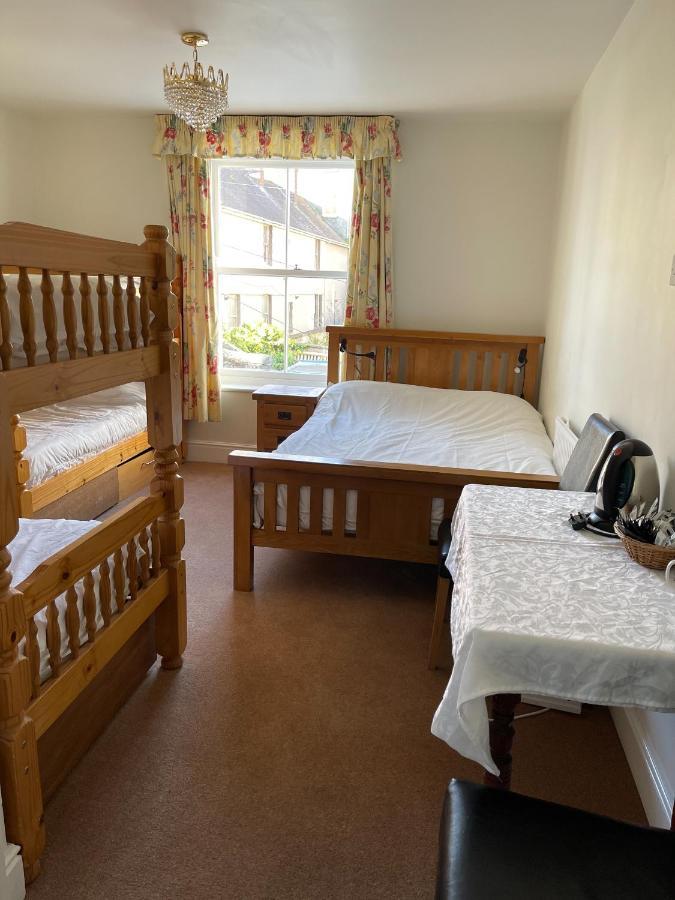 Llandudno Hostel *