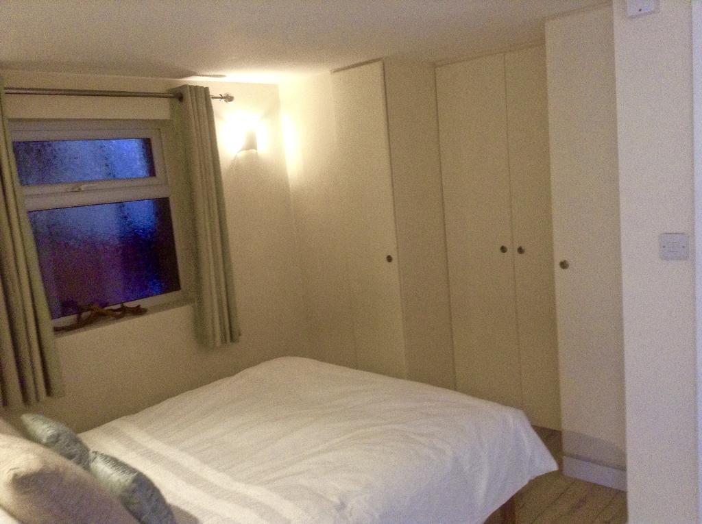 Superb Cintra Beachside Apartment Llandudno