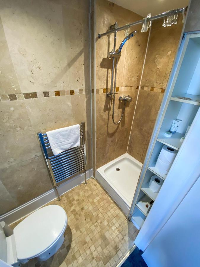 Hotel The Broadway 3*