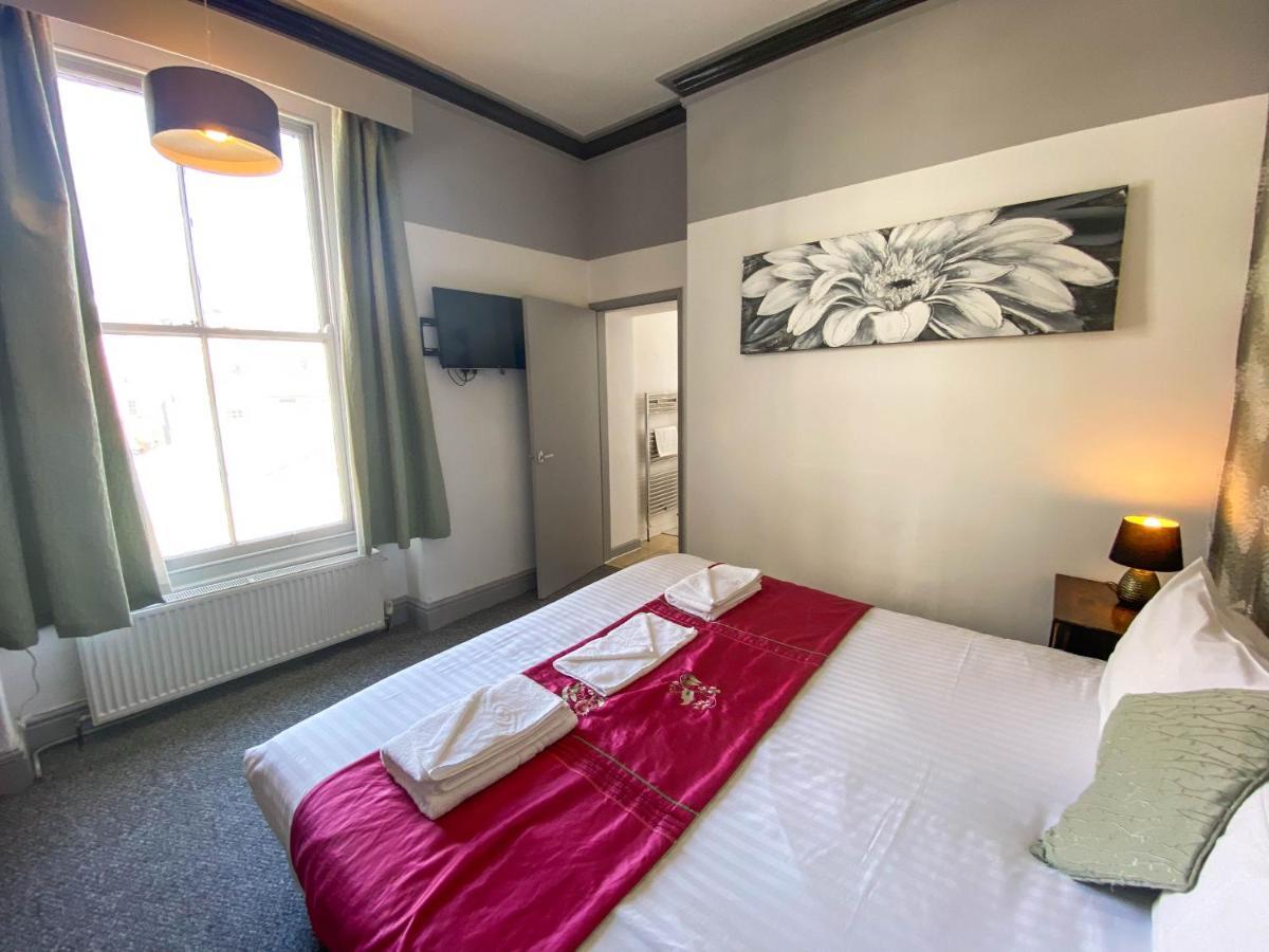The Broadway Hotel 3*