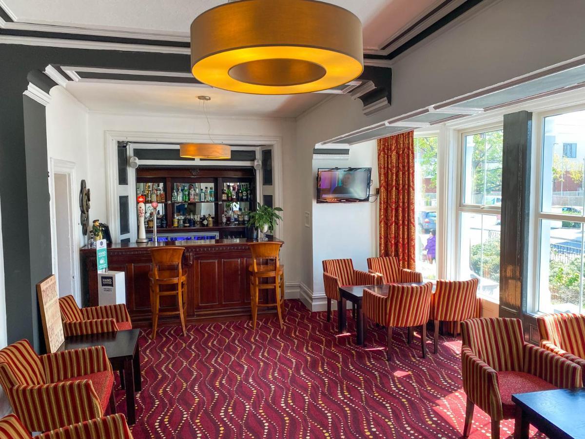 The Broadway Hotel Llandudno