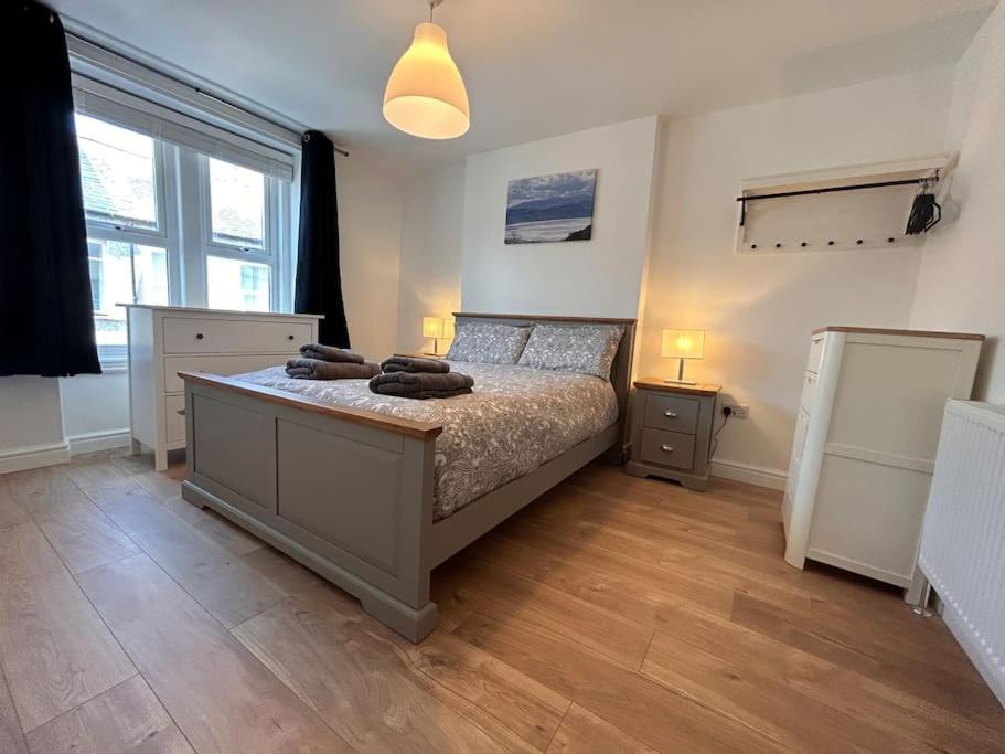 Mona - 3 Bed In * Llandudno