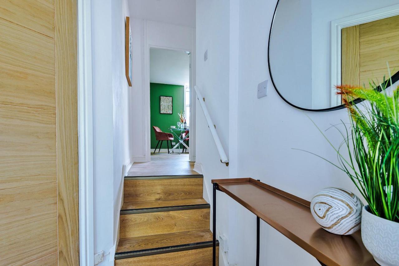 Finest Retreats - Abbey Road - Flat 4 Apartment Llandudno