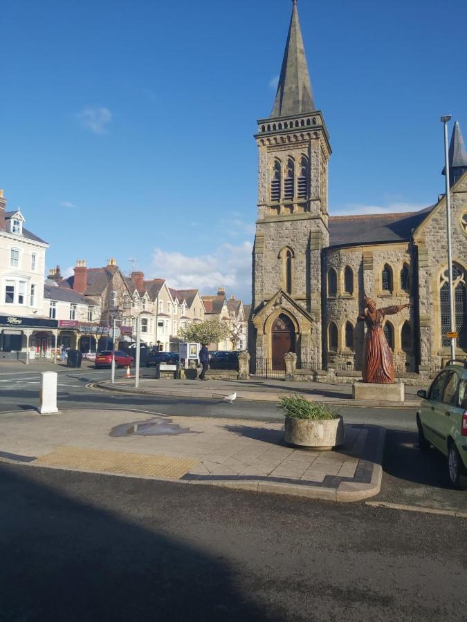 No 27 Chapel Street Guest house Llandudno