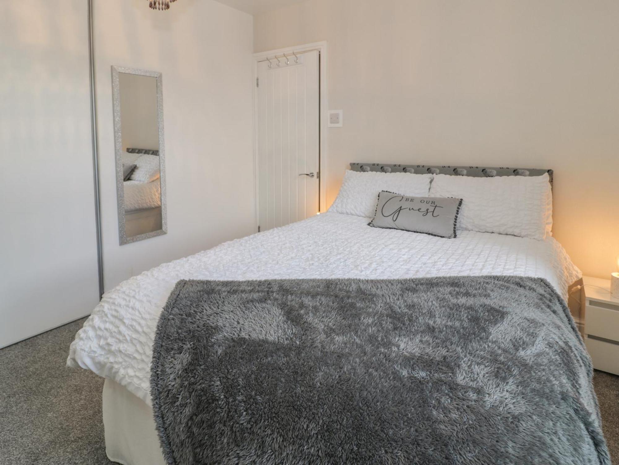 Apartment 1 - *
