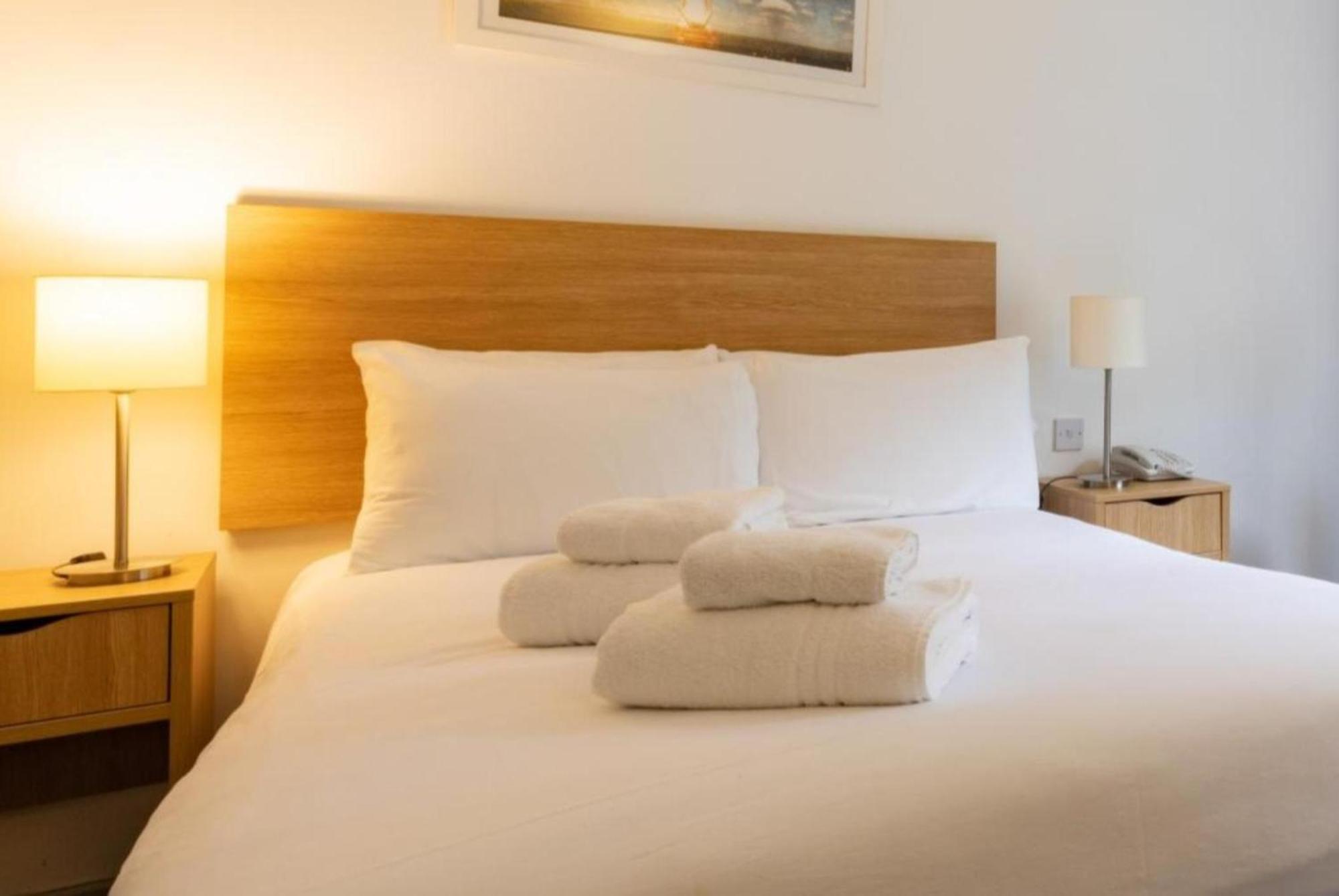 Hotel Seafront By Compass Hospitality 3*