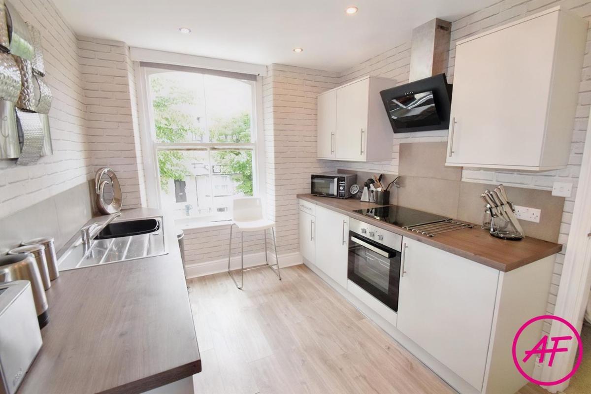 Willesden, Flat1 Lovely Spacious 1 Bedroom Flat, Heart Of