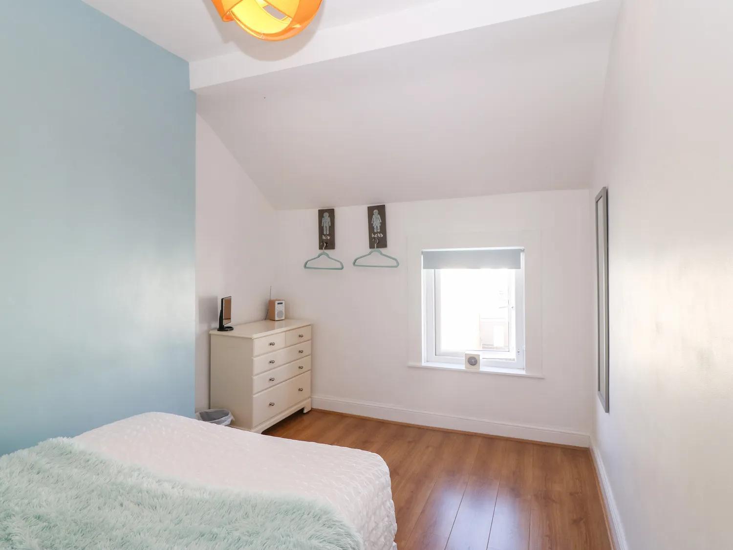 'llandudno Central' - 2 Bed Luxury Flat, Close To Town And Beaches