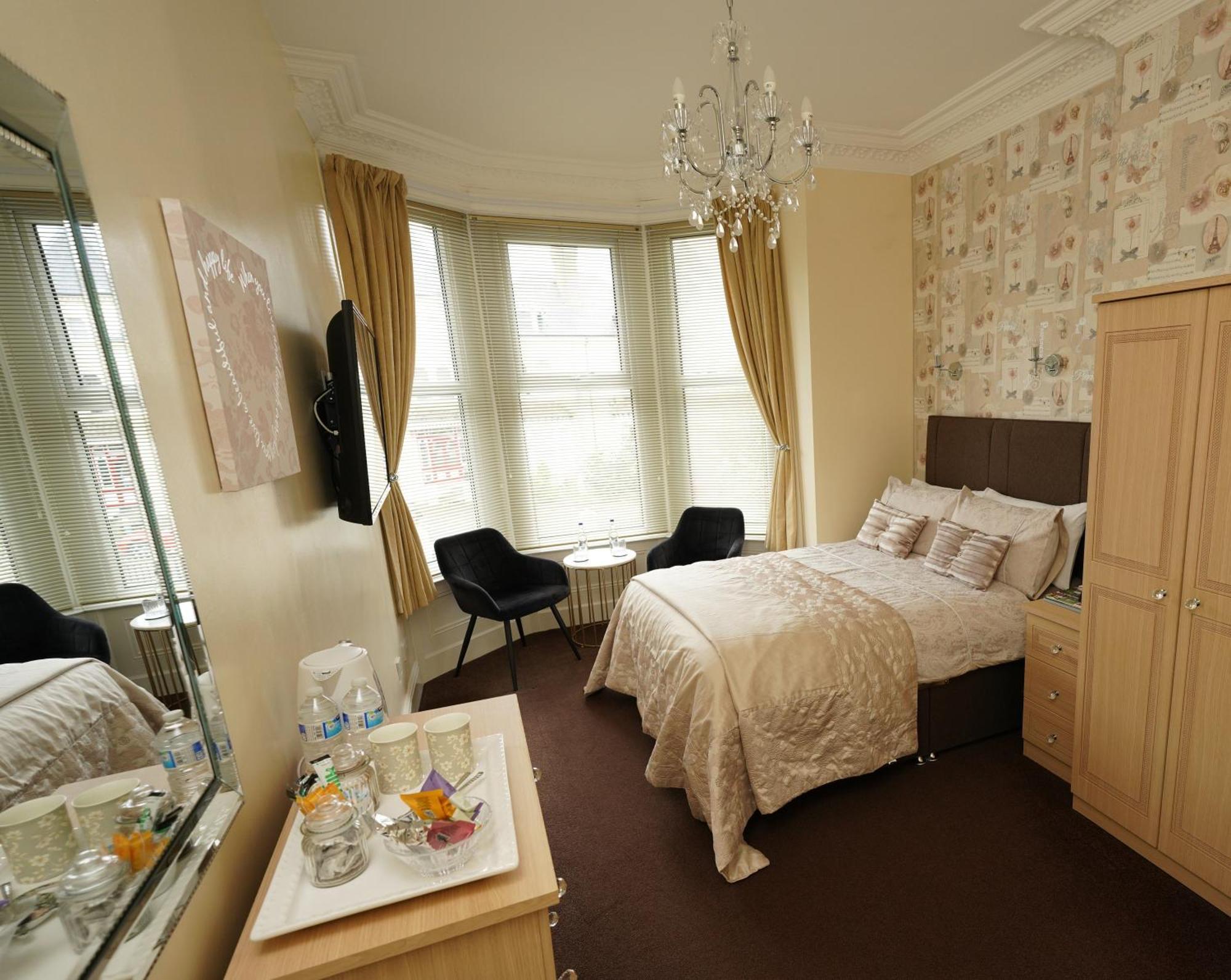 Guest house The Rosedene 4*
