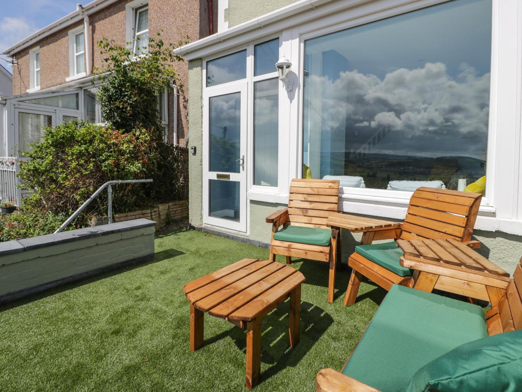 Jasmine Holiday home Llandudno