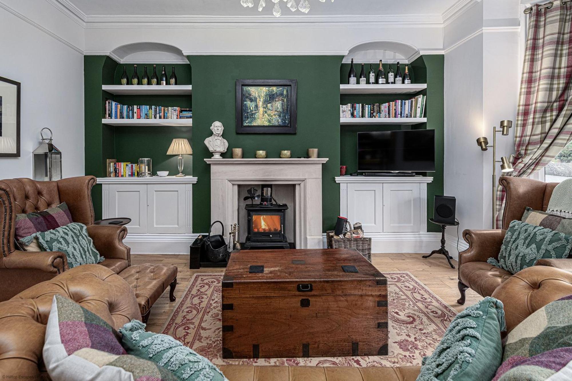 Holiday home No22, - Stylish & Cosy Period Apartment, With Hot Tub & Private Parking
