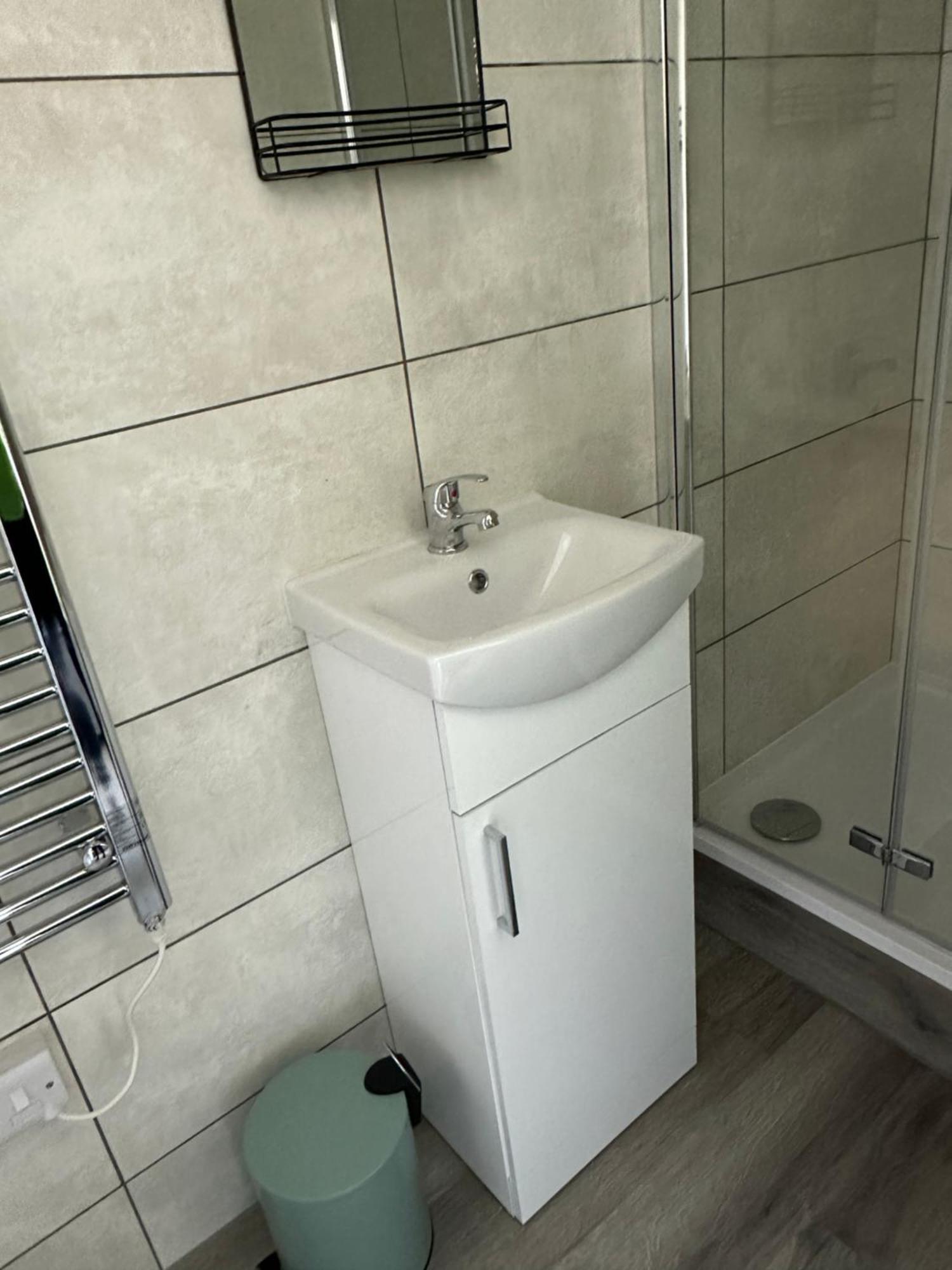 Apartment Carmen Sylva Flat Sea Front F7 *