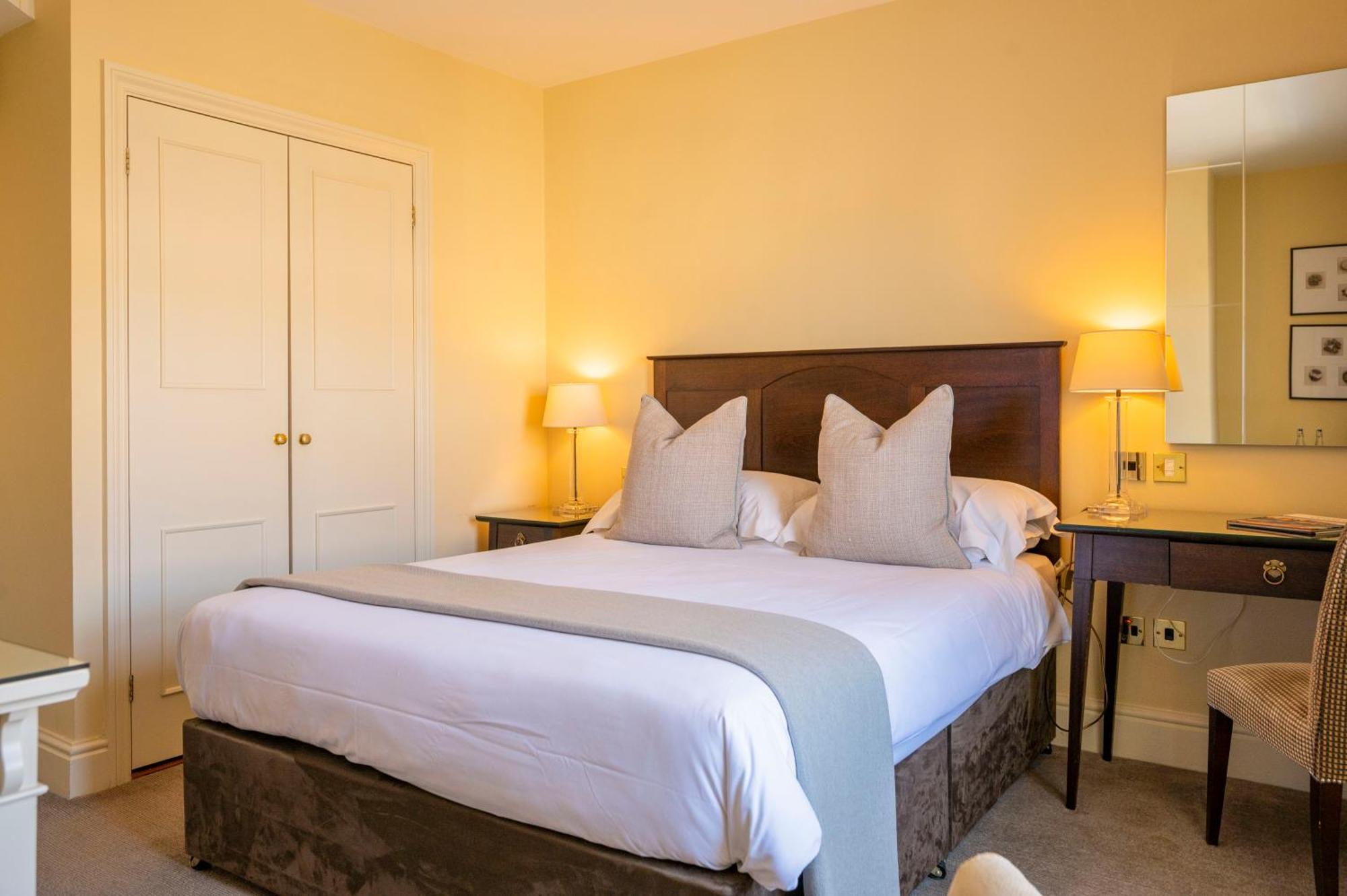 Hotel St George's - 4*