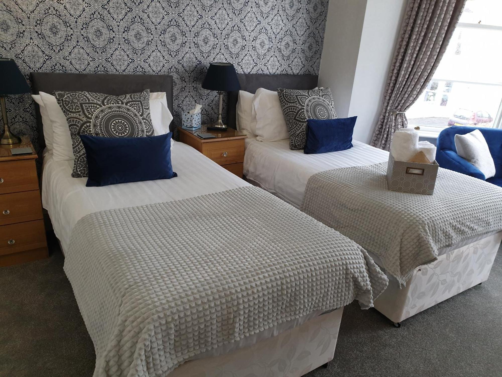 Glascoed Guest house