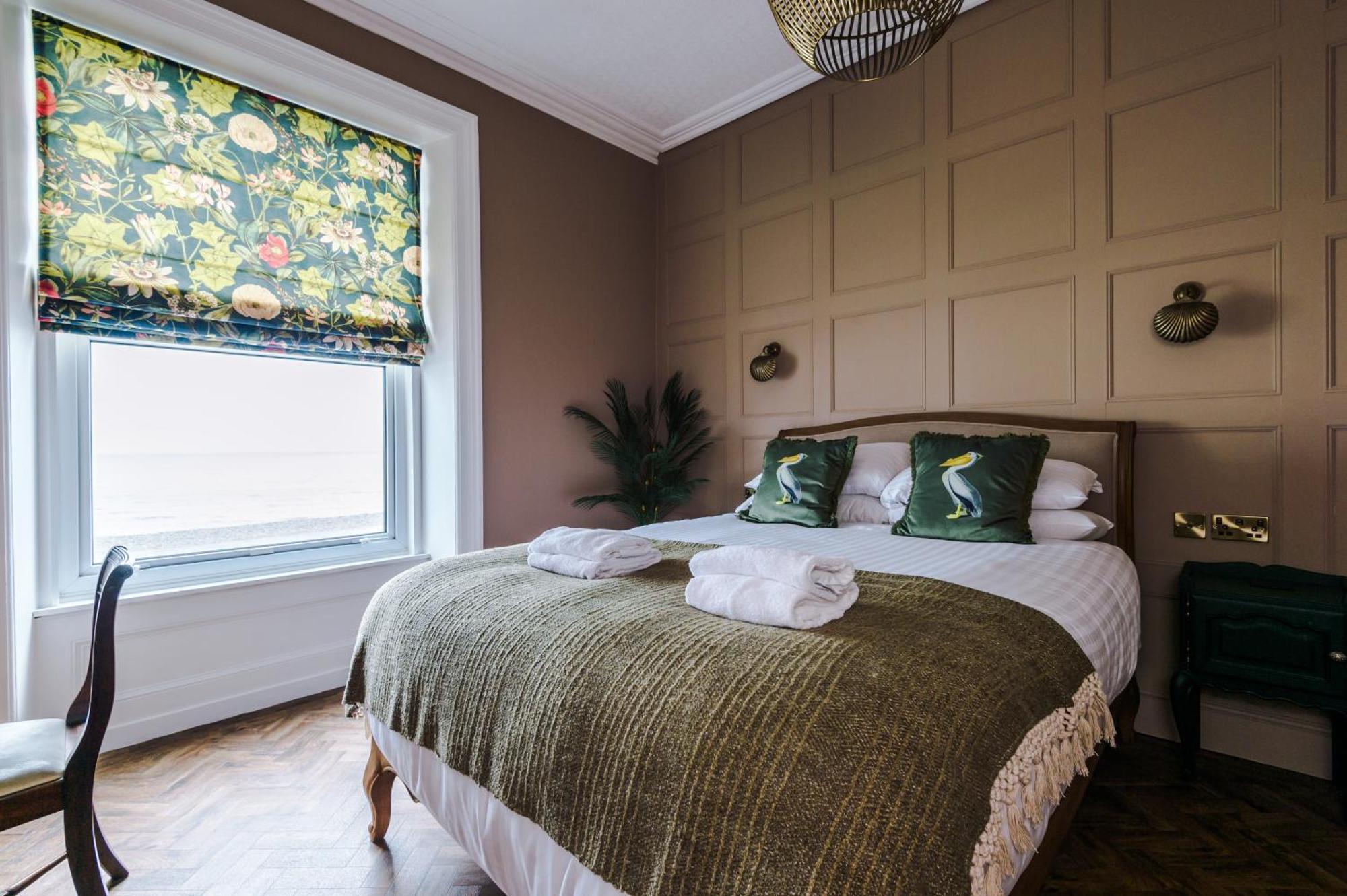 Russell Court By Orenda-luxe *