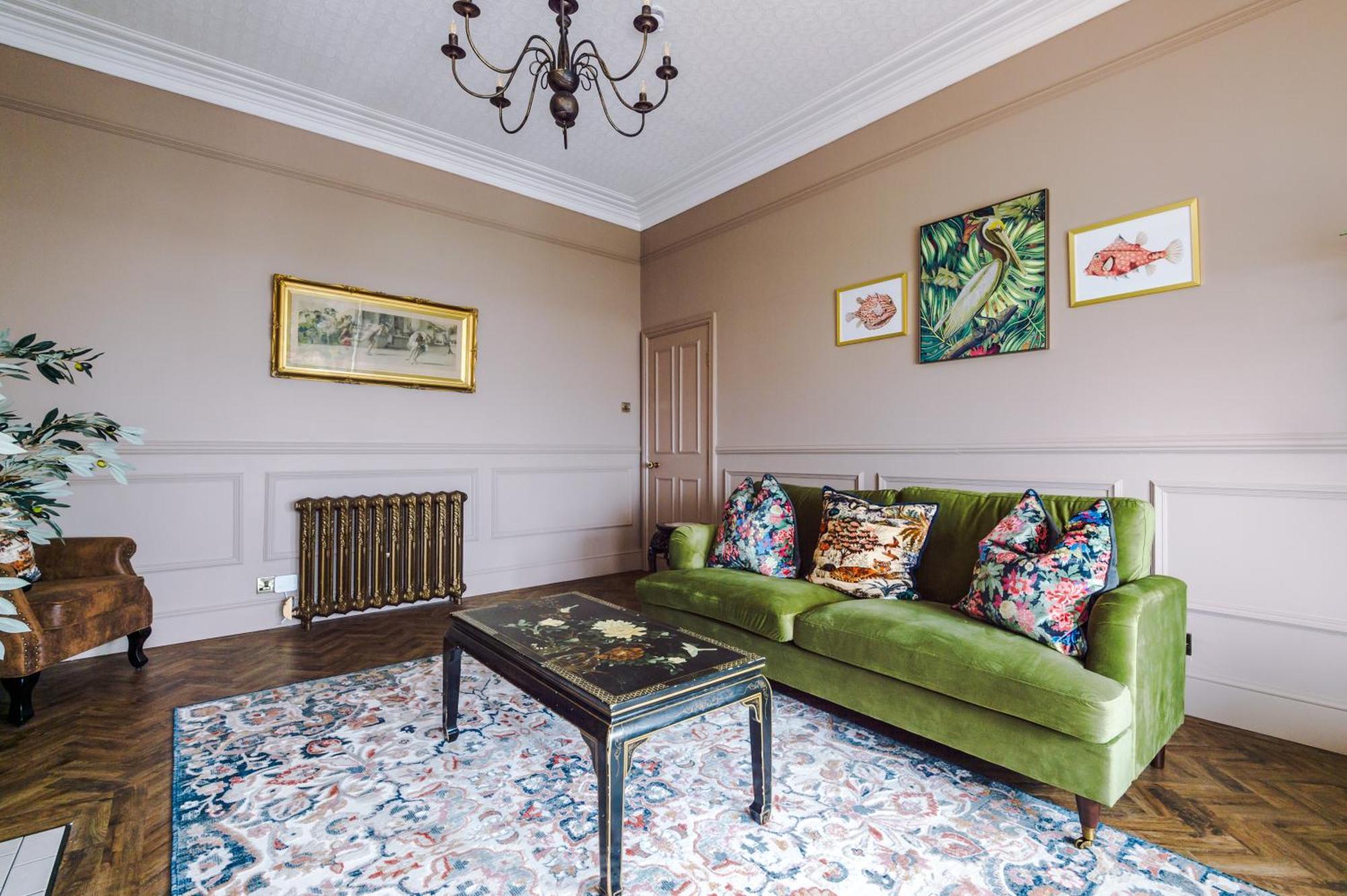 Russell Court By Orenda-luxe Llandudno
