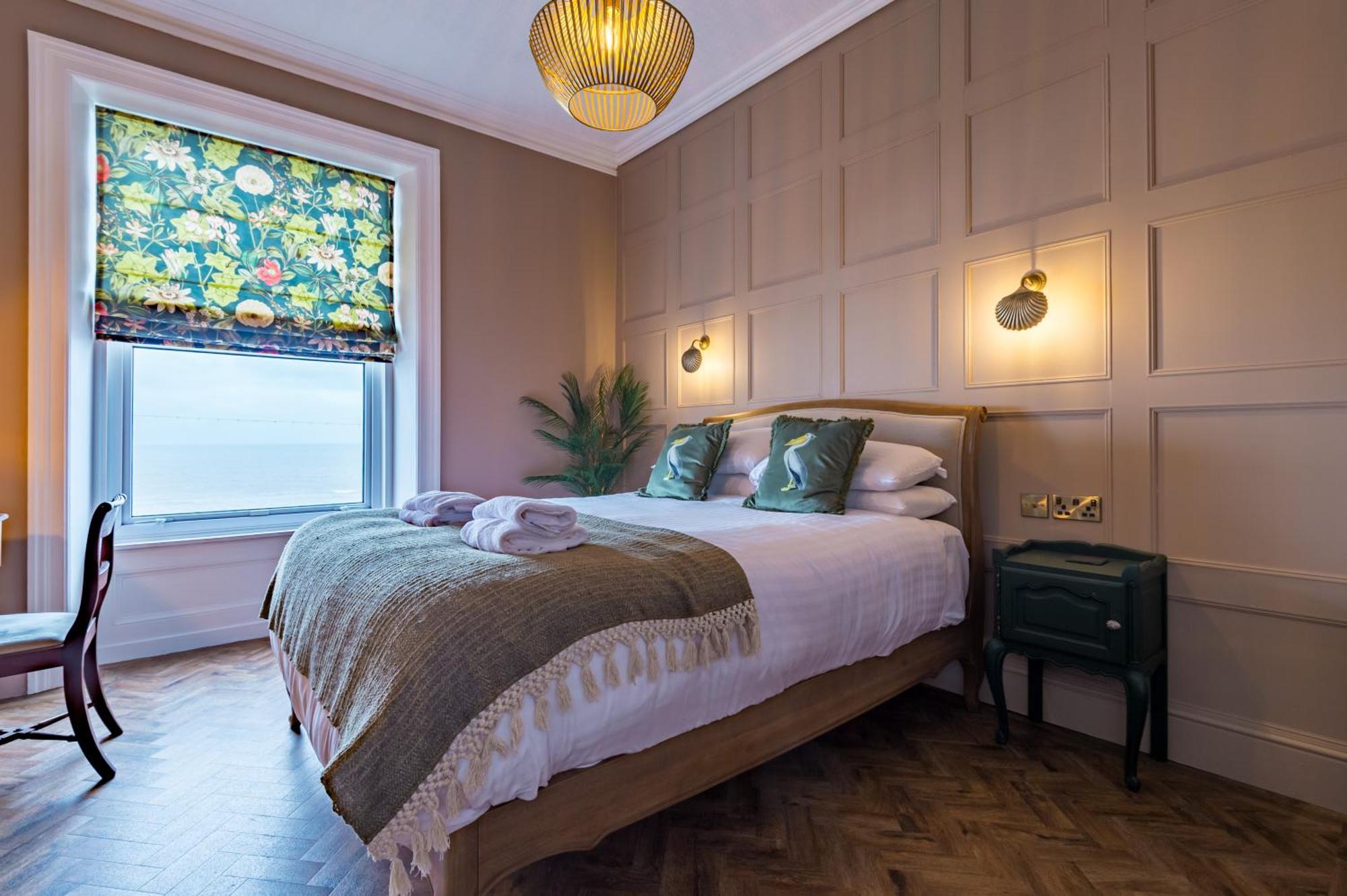 Russell Court By Orenda-luxe *